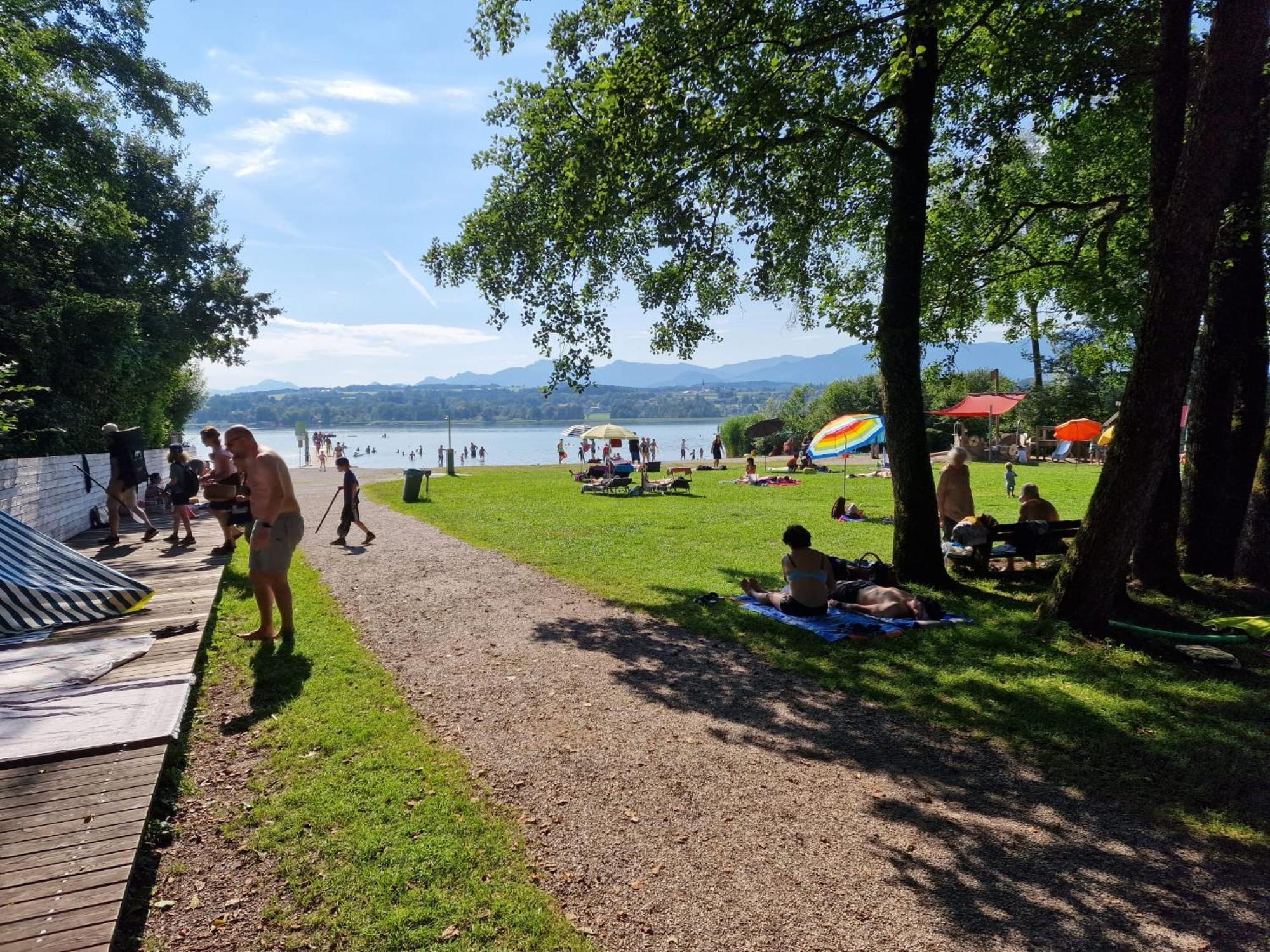 Ferienwohnungen Am Simssee Mit Alpenblick, Gutshof Alpenblick Stephanskirchen Eksteriør bilde